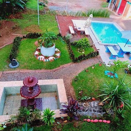 Cabana Con Piscina Венесия Экстерьер фото