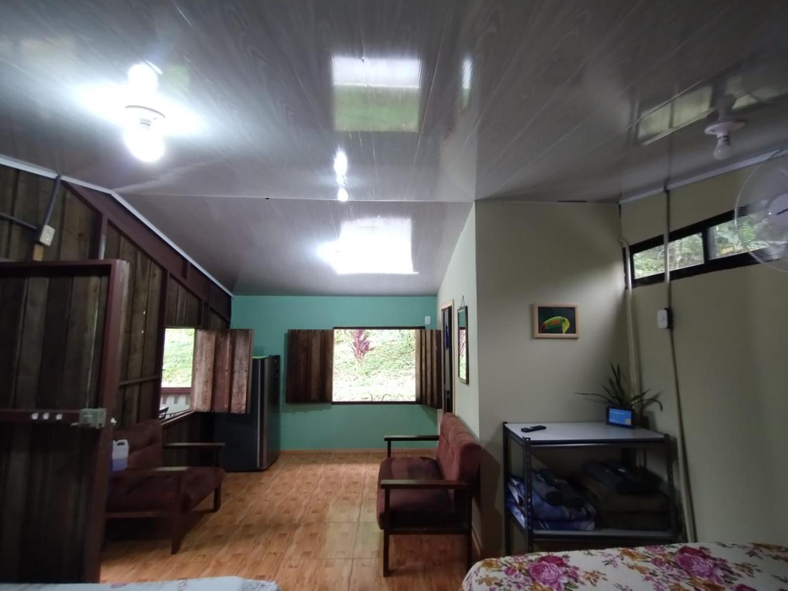Cabana Con Piscina Венесия Экстерьер фото